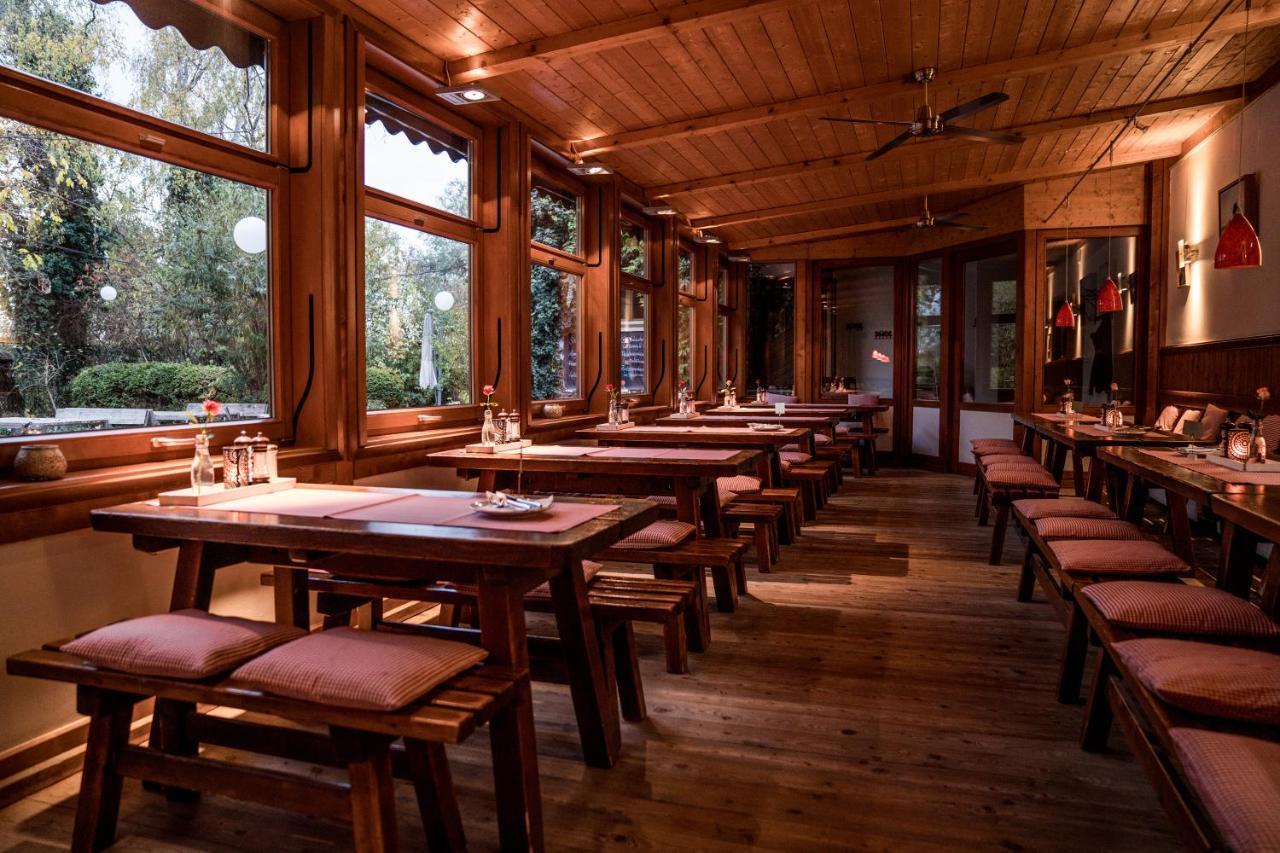 Johanneshof Gaestehaus Hockenheim Buitenkant foto